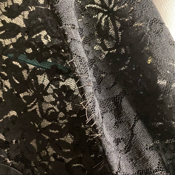 Guess by Marciano Silk Lace Mini Dress black XS - Picture 6 of 13